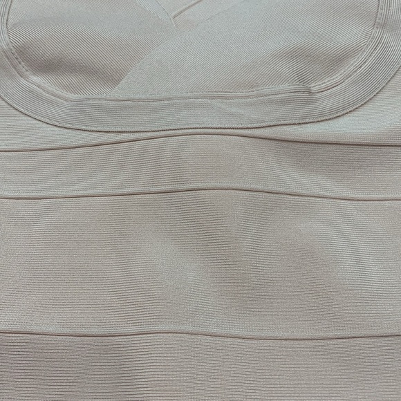 🔴SOLD🔴Babaton Mason Bandage Dress - Picture 5 of 5